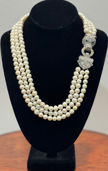 Elizabeth, Freshwater pearls Necklace with Maro Pave Panther Face Side Clasp
