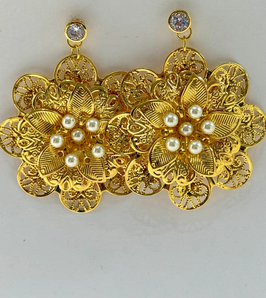 Gold plate Filigree With swarovski pearls Large Earrings  "Very Light Weight"
