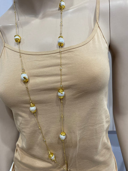 Judy Long pearls necklace with chain