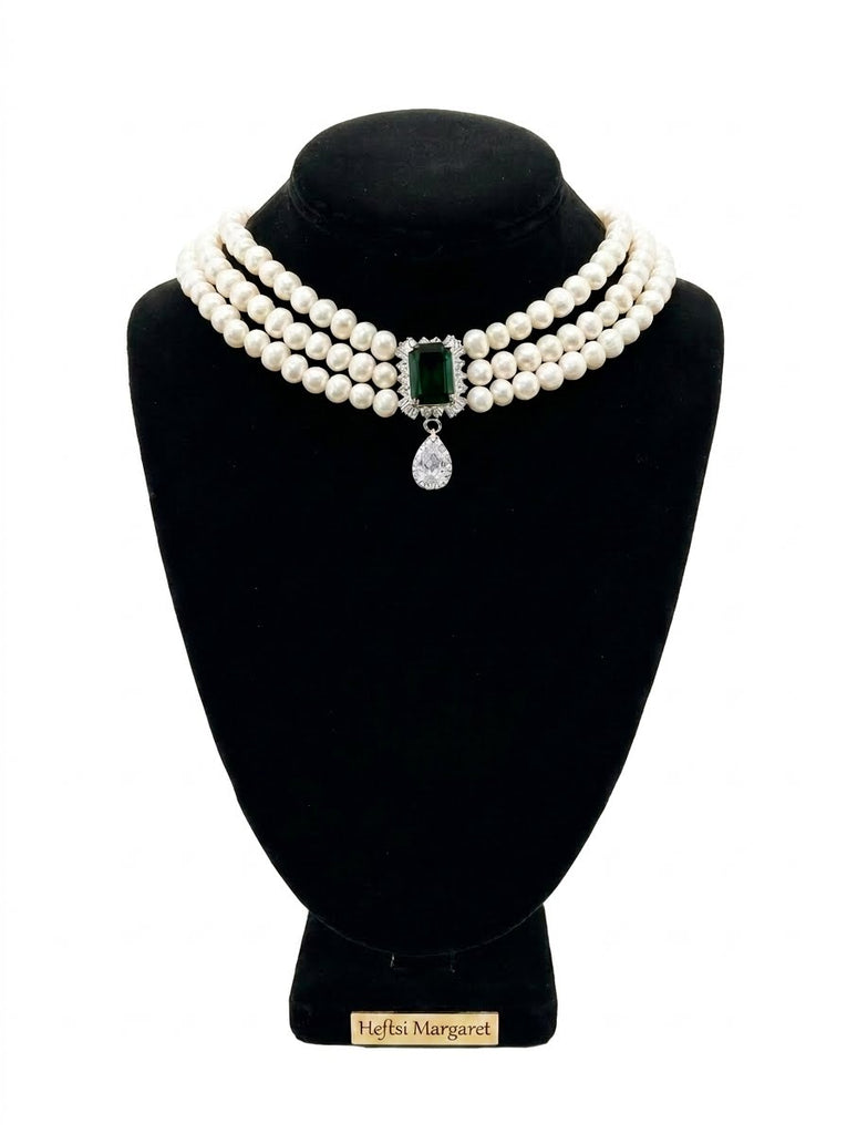 Margaret Fresh water pearls Necklace with green cubic zircon and clear swarovski center piece