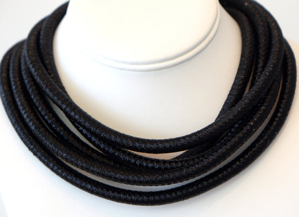 Heftsi Black Cable Necklace