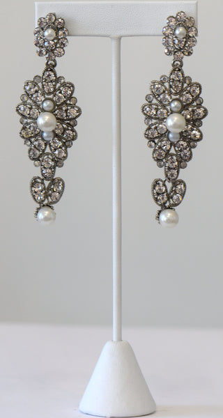 Heftsi Pearls Earrings Wedding collection