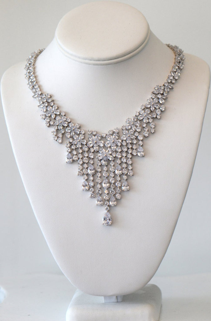 Heftsi Wedding, special event Jewelry, Repair And Jewlery Rental